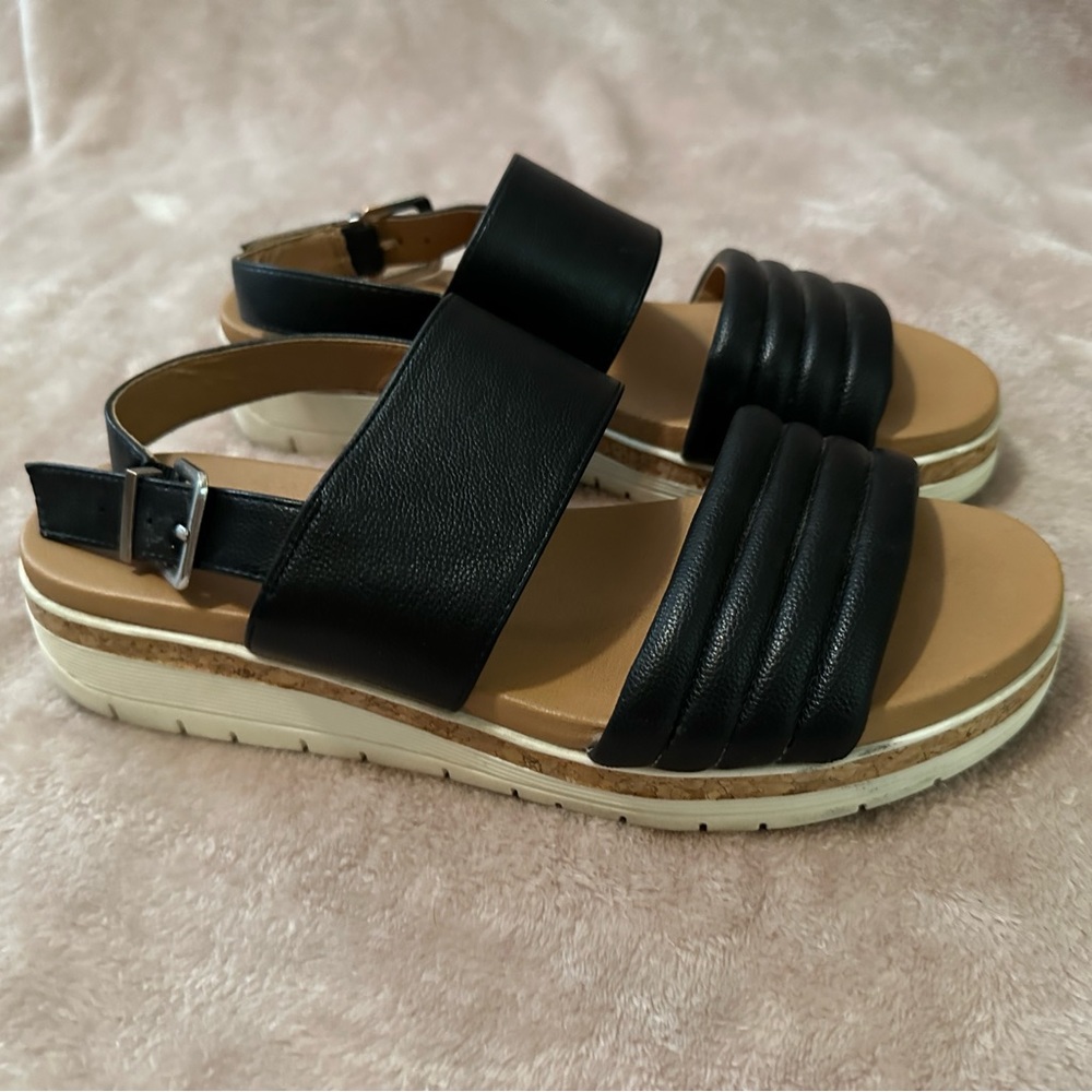 Adrienne vittadini shoes size 10